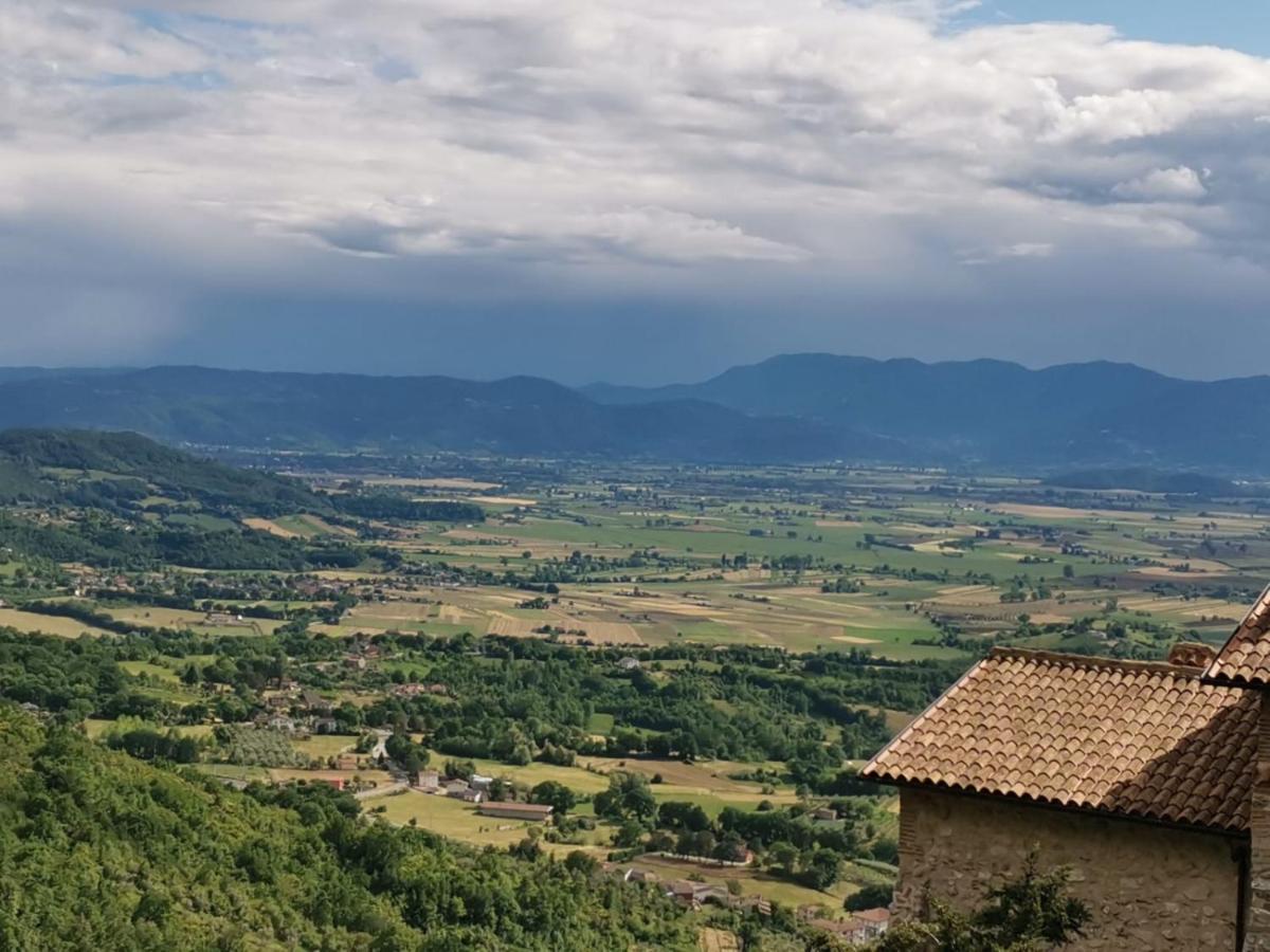 Il Torrione Villa Poggio Bustone Kültér fotó