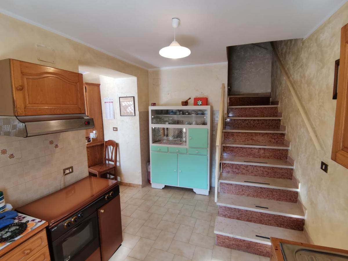 Il Torrione Villa Poggio Bustone Kültér fotó